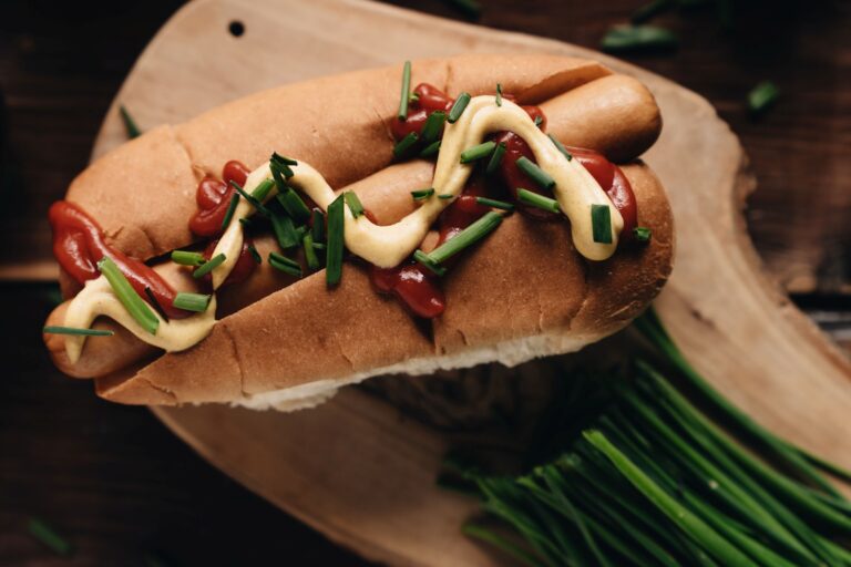 Sämpylä Hotdog halkaistu Vegan 70g